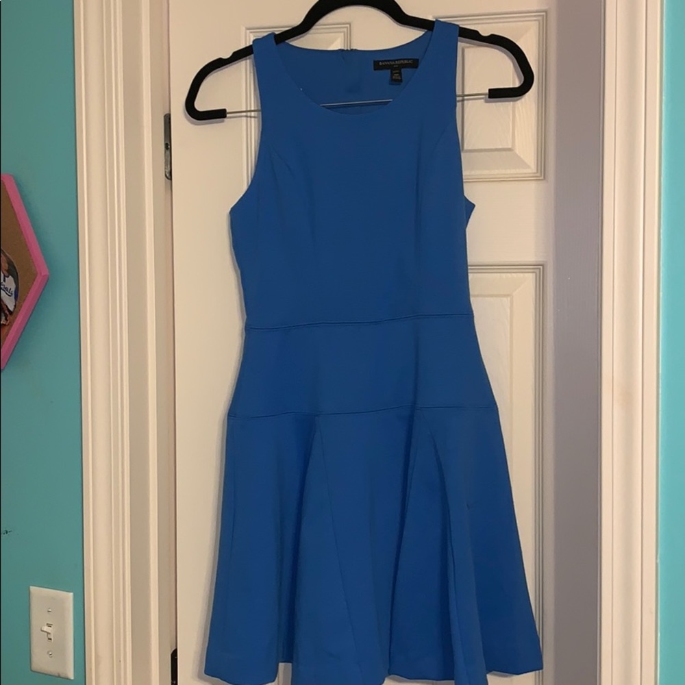 Like new Banana Republic fit and flare dress